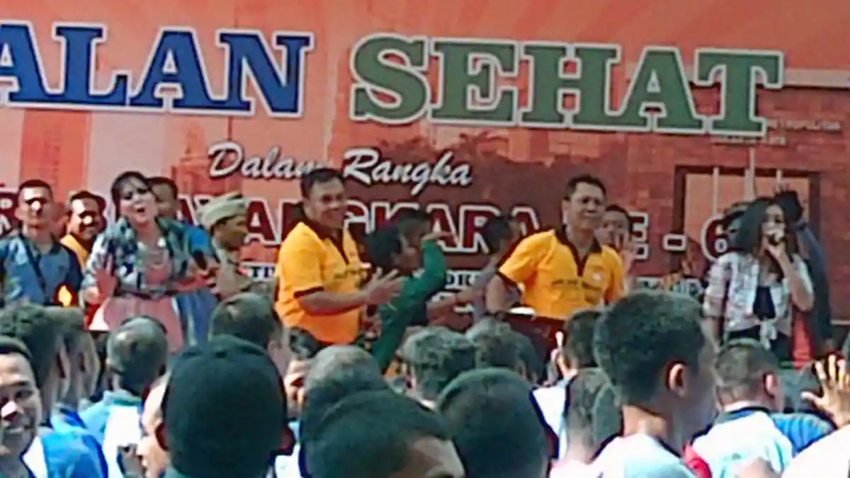 HUT Bhayangkara ke-68, Kapolda Metro Goyang Oplosan