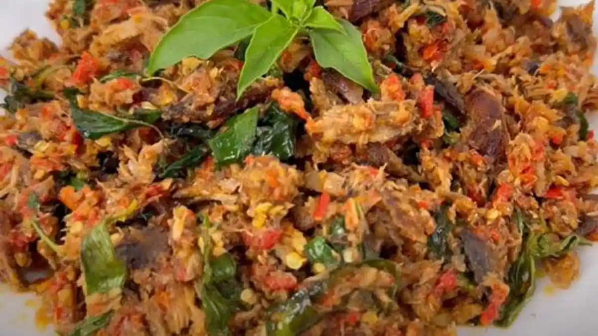 Resep Buat Buka Puasa, Tongkol Suwir Mercon Kemangi