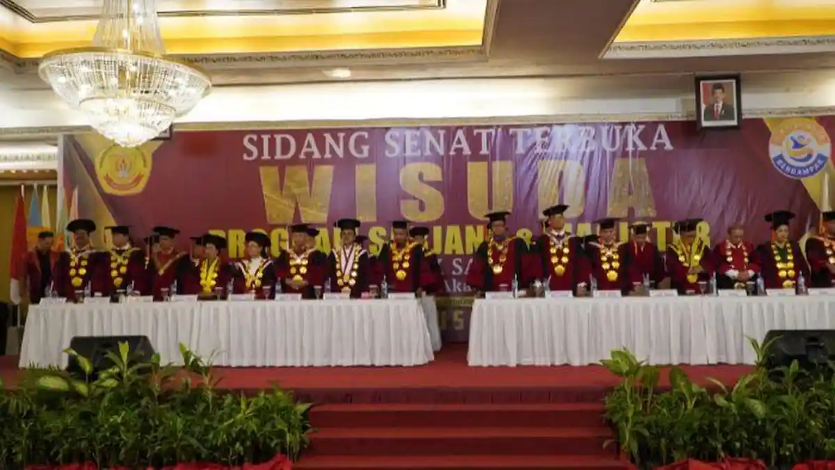 UNIKA Santo Thomas Medan Wisuda 734 Lulusan