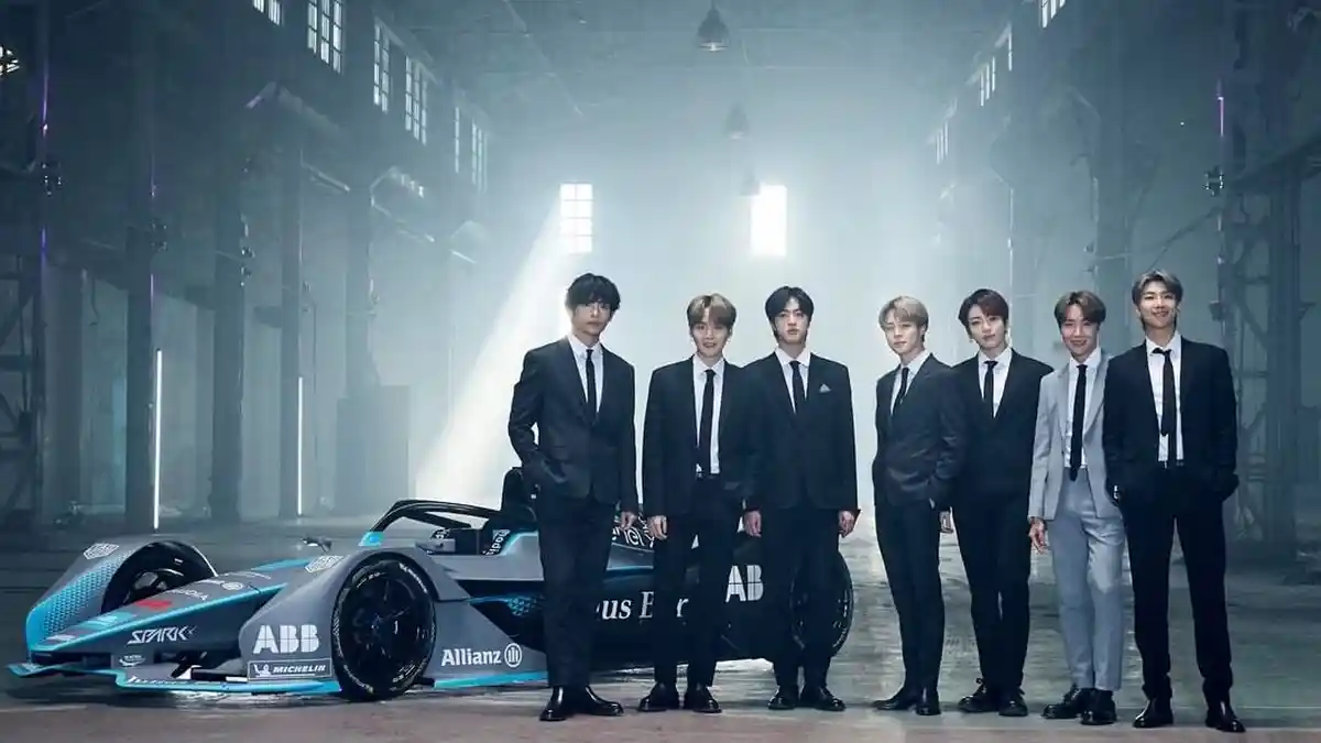 BTS Terpilih Jadi Duta Besar Kejuaraan Formula E ABB FIA 2020