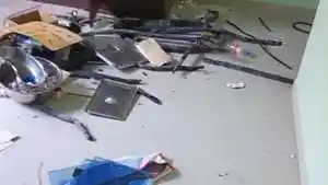 ruko-yang-kemalingan-kabel-d-karimun.jpg