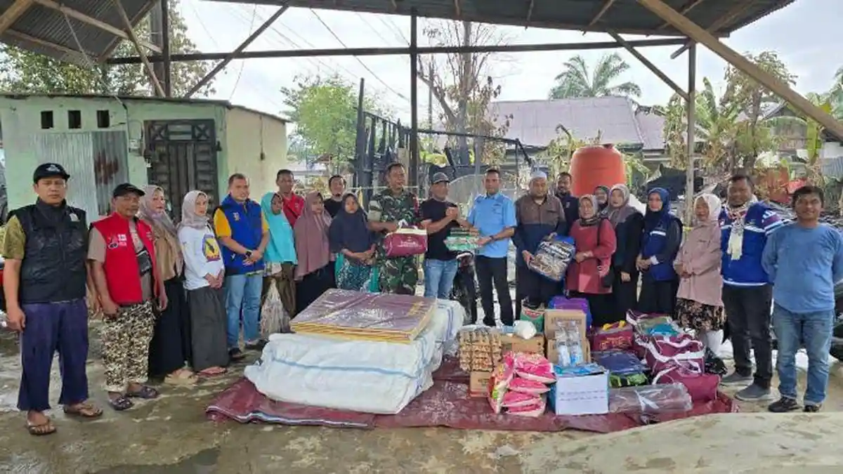 Pemko Salurkan Bantuan Masa Panik untuk Korban Kebakaran Rumah di Langsa