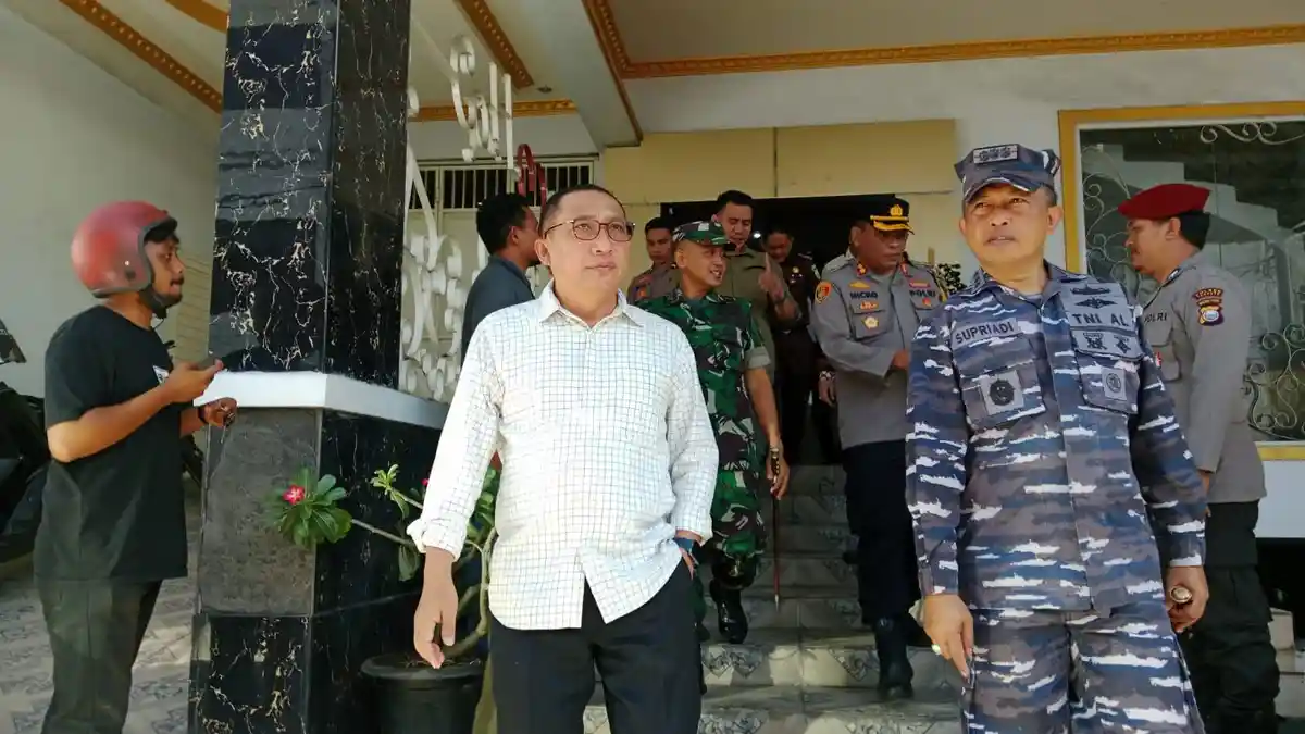 Wali Kota Ternate dan Forkopimda Pantau Sejumlah Tempat Ibadah, Pastikan Natal 2024 Kondusif
