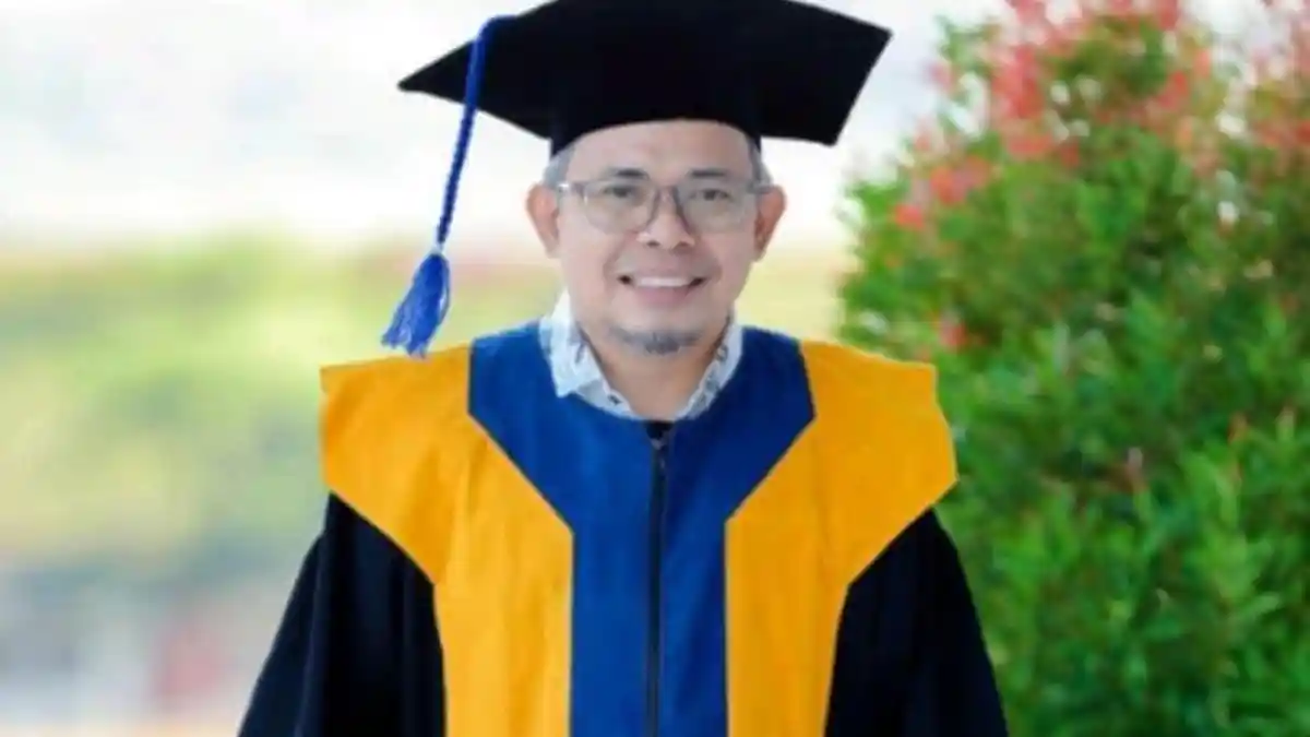 Profil Prof Ilyas Lampe, Putra Sinjai Dikukuhkan Guru Besar Ilmu ...
