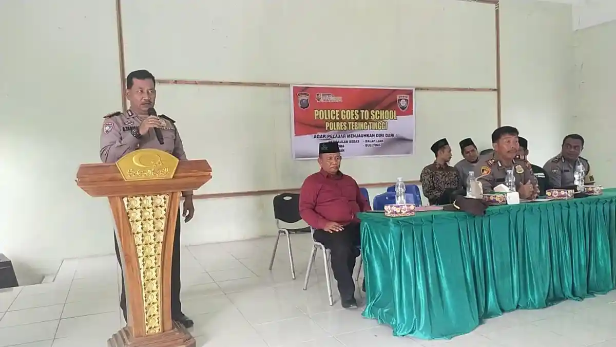 Waka Polres Padang Lawas Menghadiri Upacara HUT ABRI Di Mako Yonif 123/Rajawali