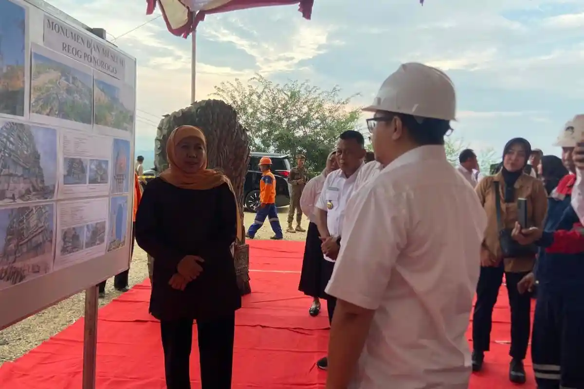 Ajak Gubernur Khofifah Lihat Progres Monumen Reog, Bupati Kang Giri : Gerbang Jatim dari Sisi Barat