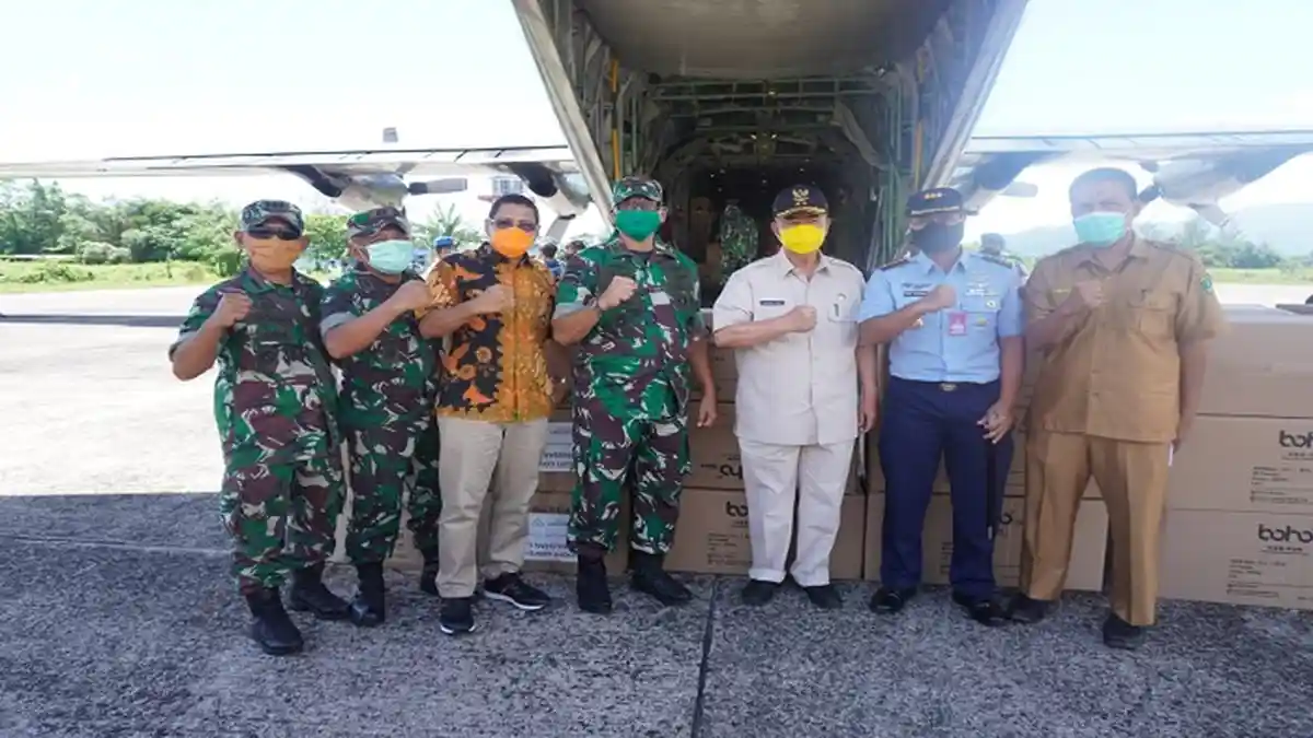 Gugus Tugas Penanganan Covid-19 Sumbar Terima Bantuan 5.000 APD Melalui BNPB Pusat
