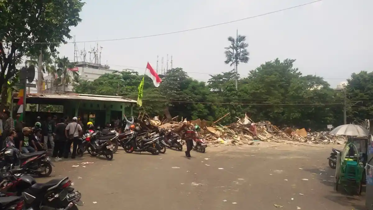 Markas FBR Lolos dari Penggusuran di Rawajati