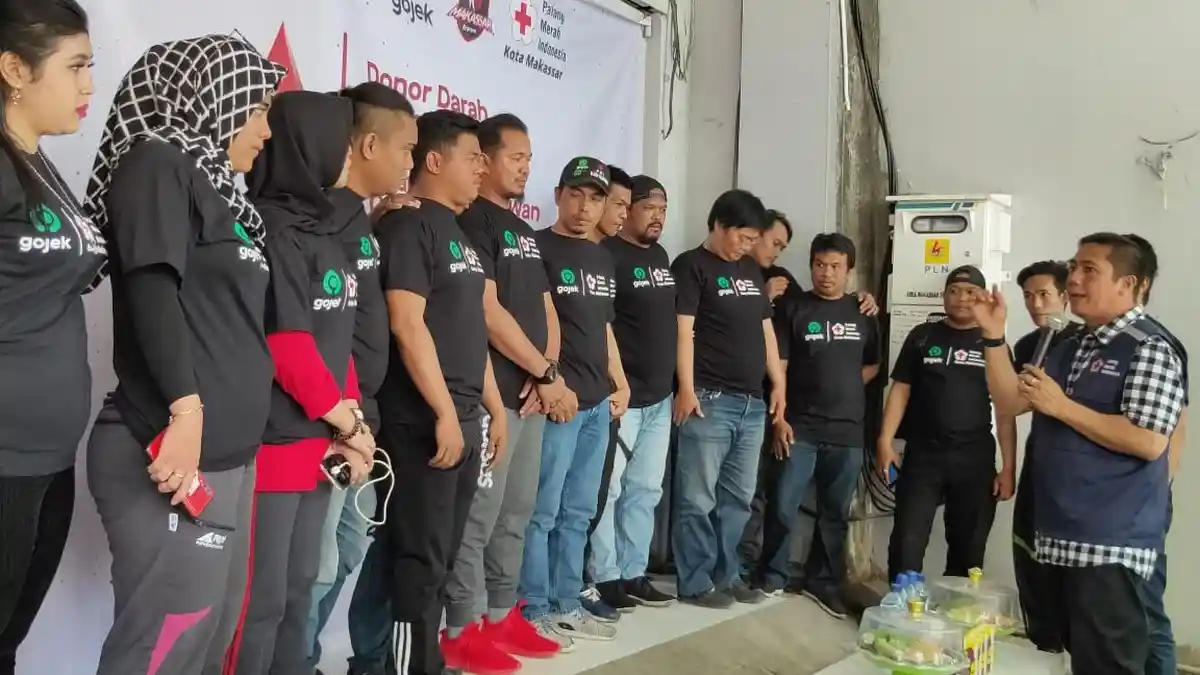 PMI Makassar Gelar Donor Darah, Libatkan Driver Gojek