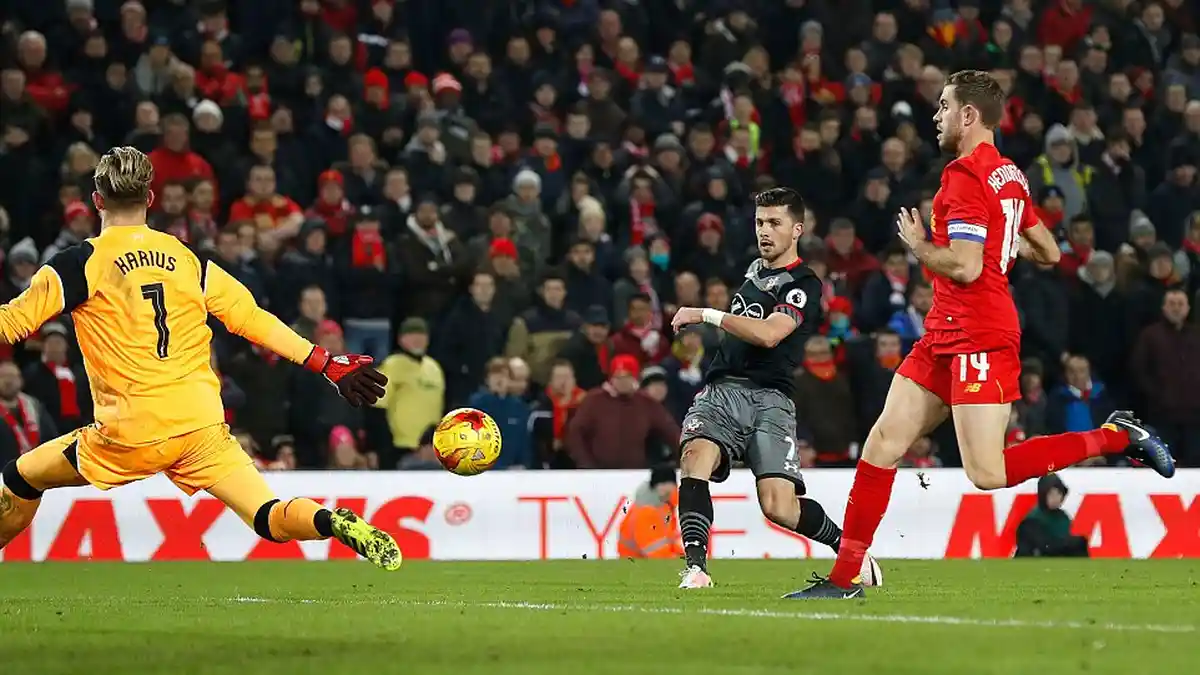 Video Gol Liverpool vs Southampton 0-1 di Piala Liga Inggris