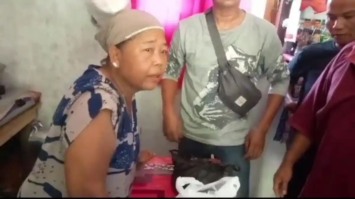 Emak-emak di Tapsel Nekat Jualan Ganja Kering di Warung, Pucat saat Ditangkap Polisi