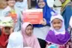 Donasi 3000 Buku untuk Masyakarat Giat Belajar 