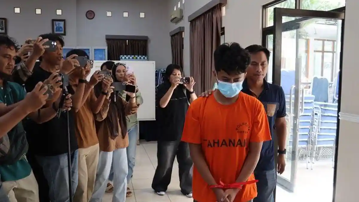 Motif Pelaku Teror Bom 10 Sekolah Sakit Hati Diputuskan Pacar, Lamaran ...
