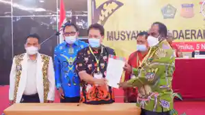 keerom-tuan-rumah-pesparawi.jpg
