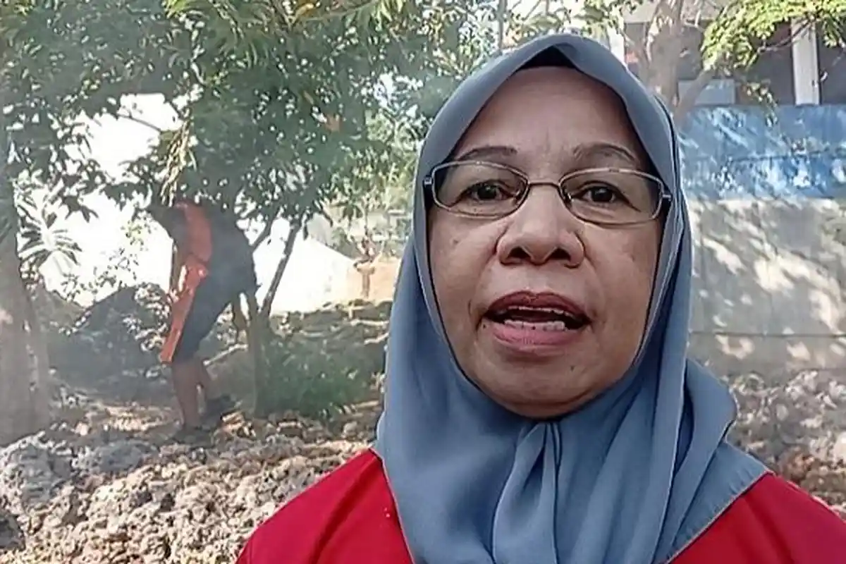 Dukung Program Pemkot Kupang, SMP Negeri 14 Kupang Gelar Jumat Bersih