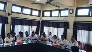 RAPAT-DENGAR-PENDAPAT-Rapat-Dengar-Pendapat-RDP-antara-DPRD-Dinas-Penanaman-Modal.jpg
