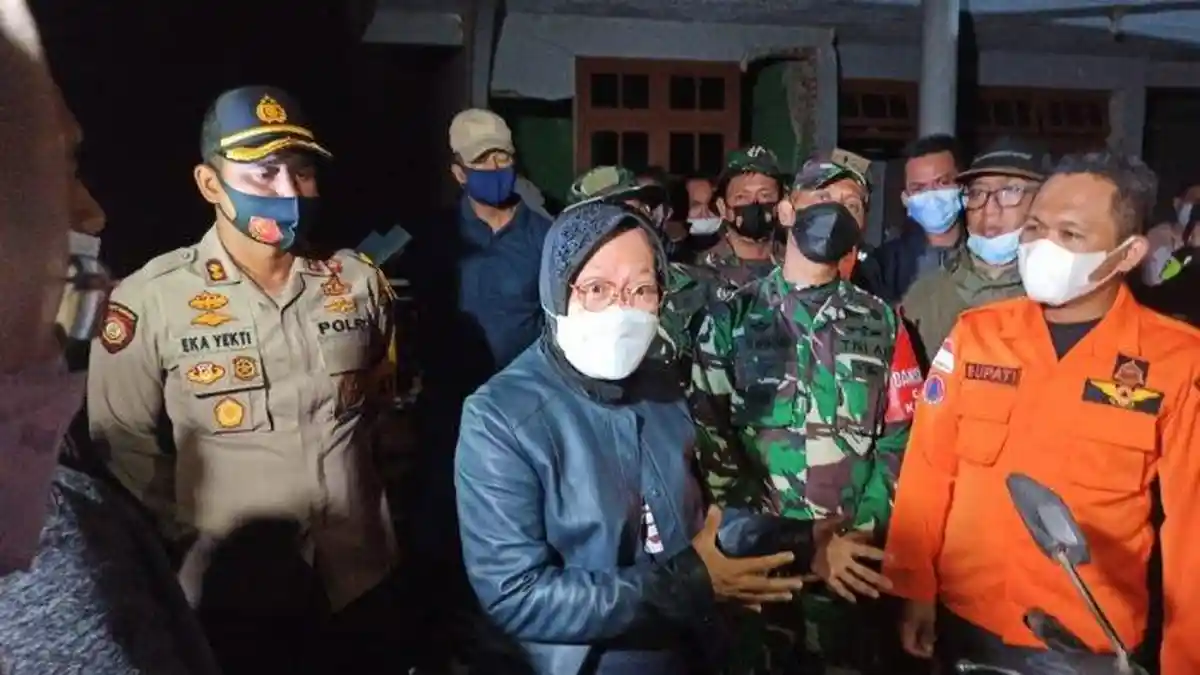 Mensos Risma Sebut Indonesia Tak Bisa Lockdown Seperti Luar Negeri, Ini Alasannya