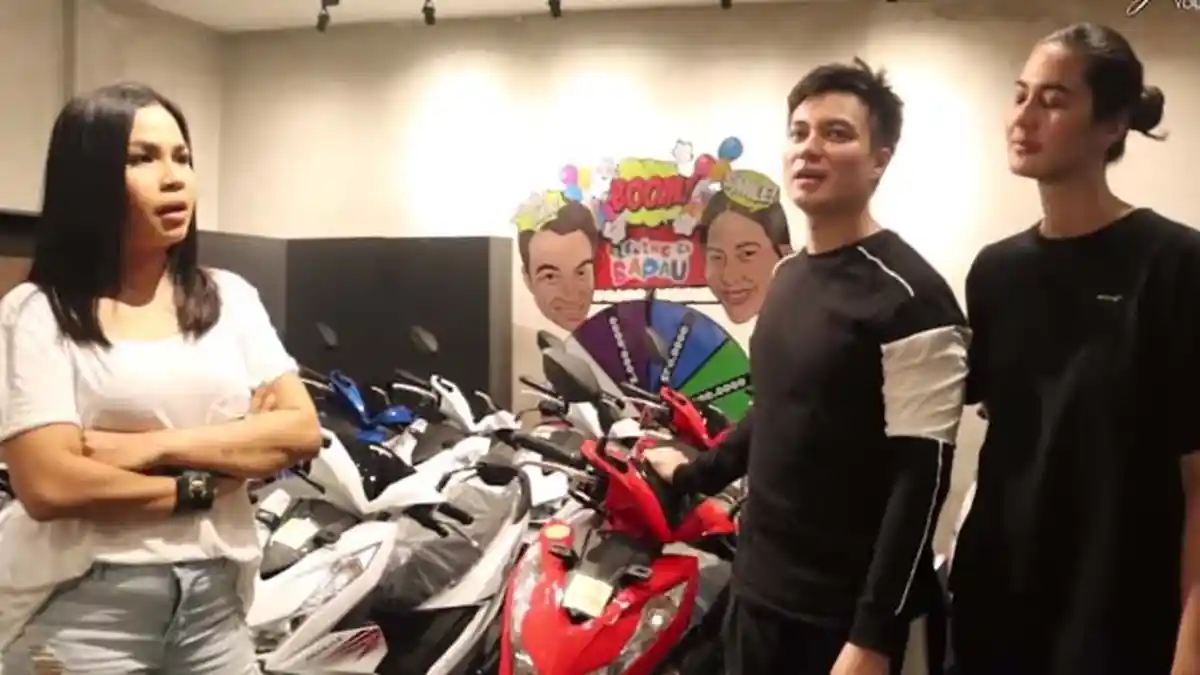 Gaji Youtube Baim Wong Terkuak, Melaney Melongo Lihat Ini di Kerajaan Bapau: Pantes Rezekinya Paten