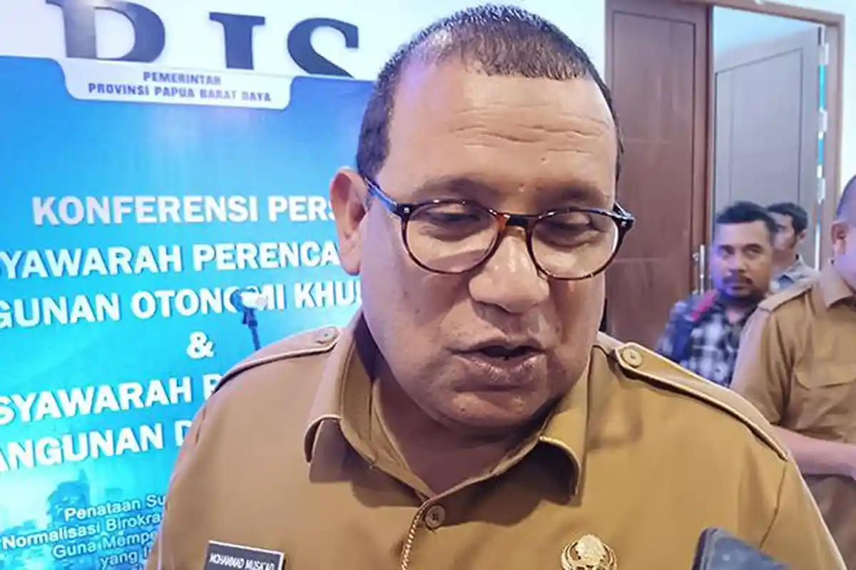 Jawab Tuntutan Unjuk Rasa Guru, Muhammad Musaad Janji Dua Hari Lagi Gaji Dibayar