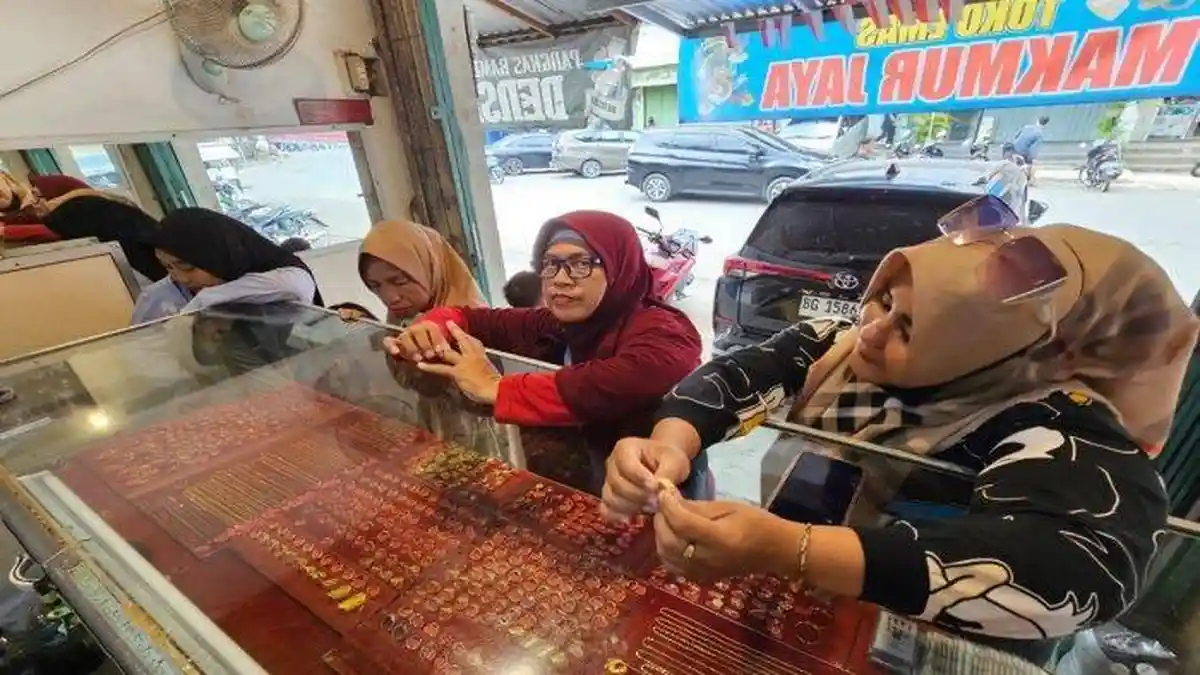 Harga Emas di Palembang Bertahan di Rp 7,7 Juta Persuku Pada Kamis, 26 September 2024