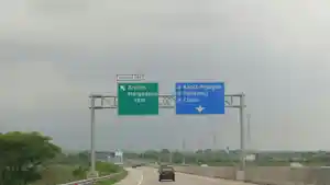foto-suasana-di-jalur-tol-pejagan-pemalang-beberapa-waktu-lalu.jpg