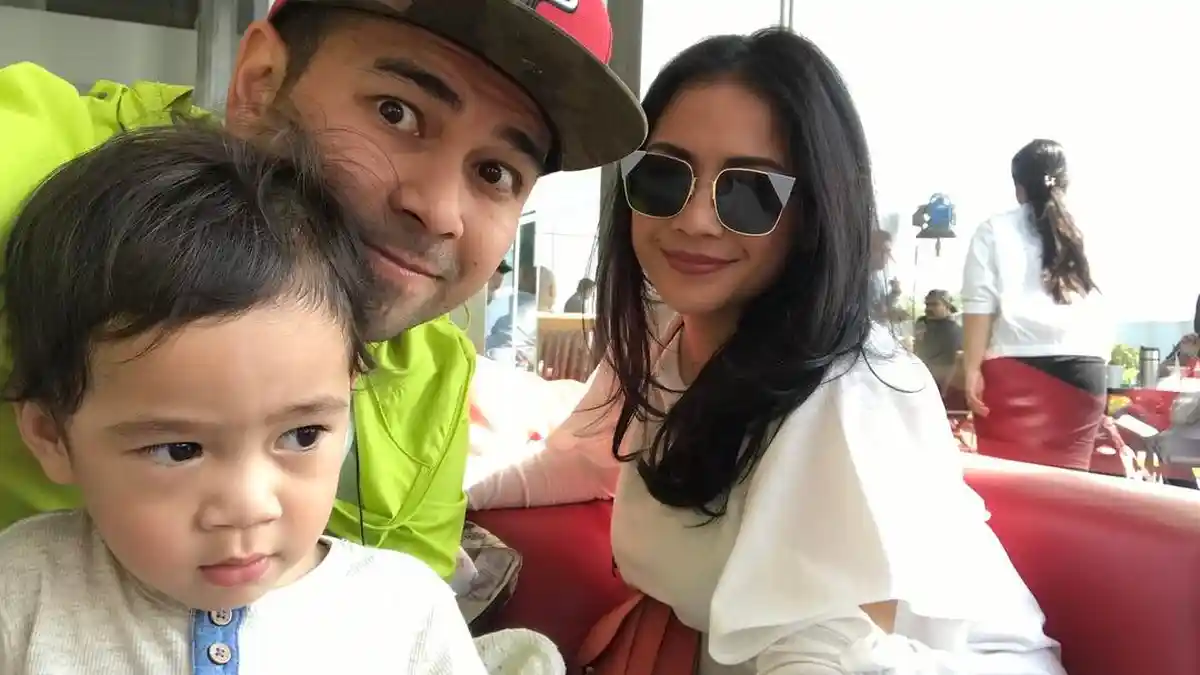 Jaket Nagita Slavina Bikin Netter Salah Fokus, Siap-siap Laris Manis!