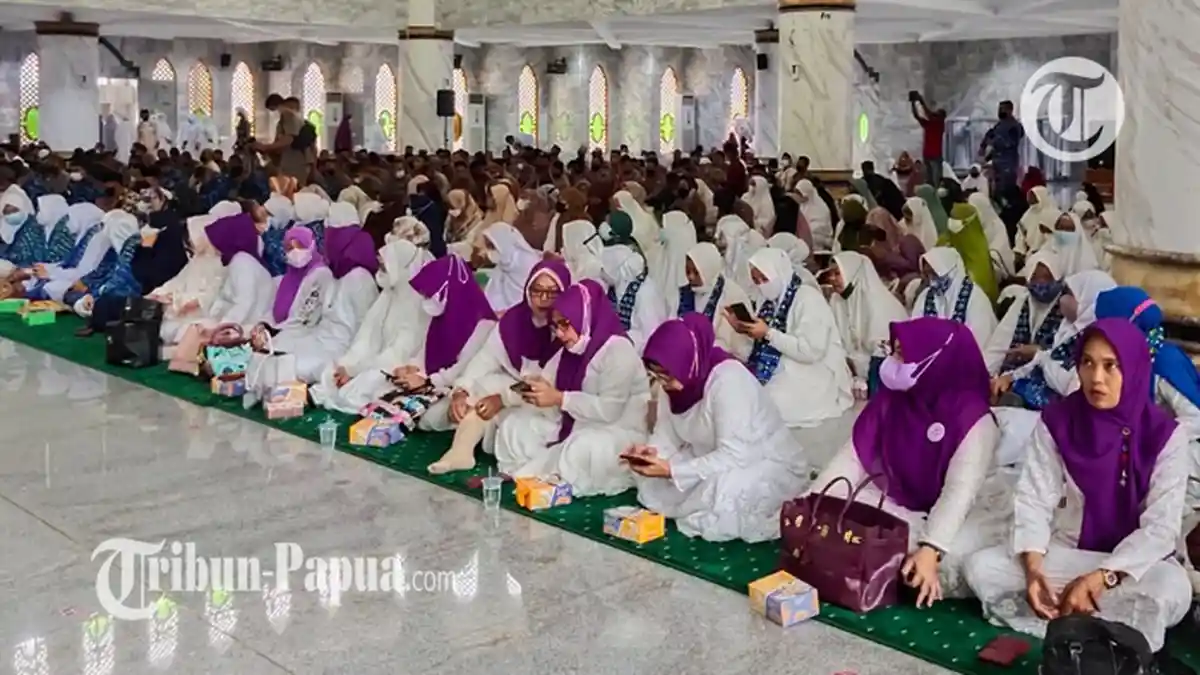 Pemprov Papua Gelar Peringatan Isra Mi'raj di Masjid Raya Baiturrahim Jayapura