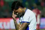 Persib-Bandung-Ramon-Tanque-Semen-Padang.jpg