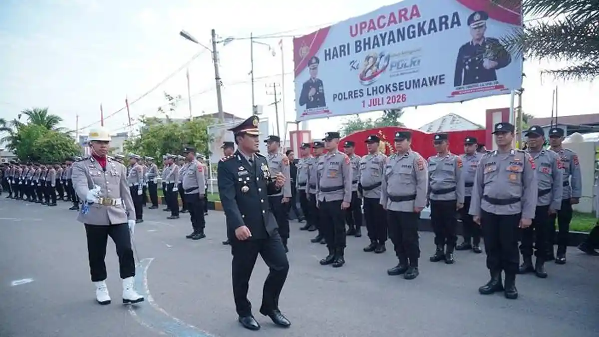 Kapolres Lhokseumawe Sampaikan Amanat Presiden pada Upacara Hari Bhayangkara - Serambinews.com