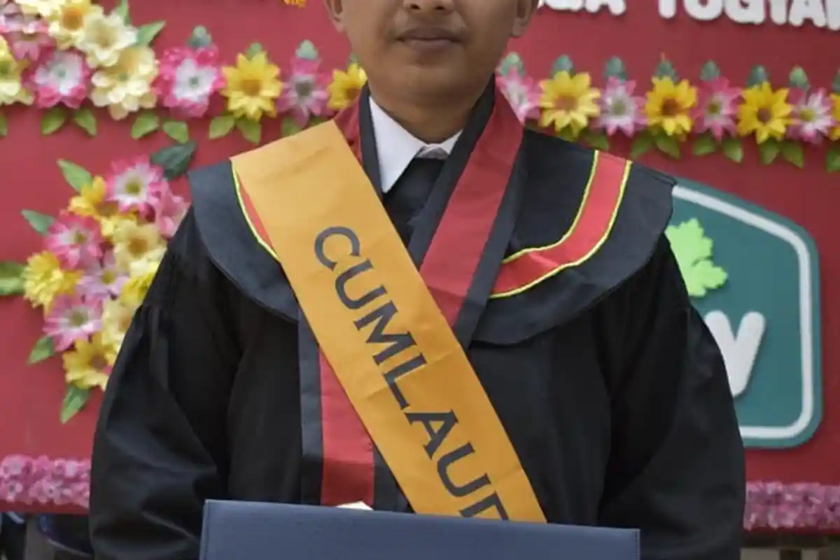 Membanggakan! Nyak Fadhlullah, Putra Nagan Raya Lulus IPK 4,0 di UIN Sunan Kalijaga Jogyakarta