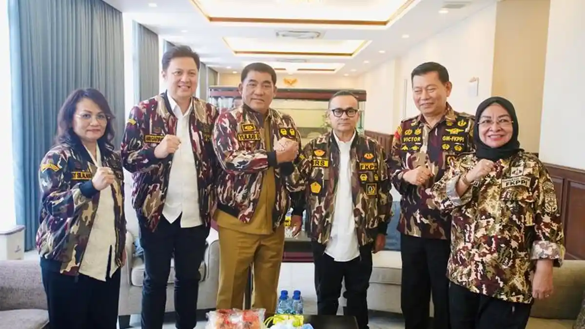 Gubernur Sulut Yulius Selvanus Komaling Bertemu Ketum GM FKPPI Dwi Rianta Soerbakti