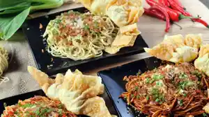 warunk-mie-gacoan-solo.jpg