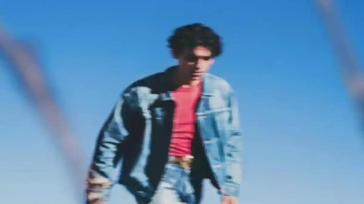 Translate Lirik Lagu Work It Out by Joe Jonas, Lagu Terbaru Duduki Posisi 25 di Spotify