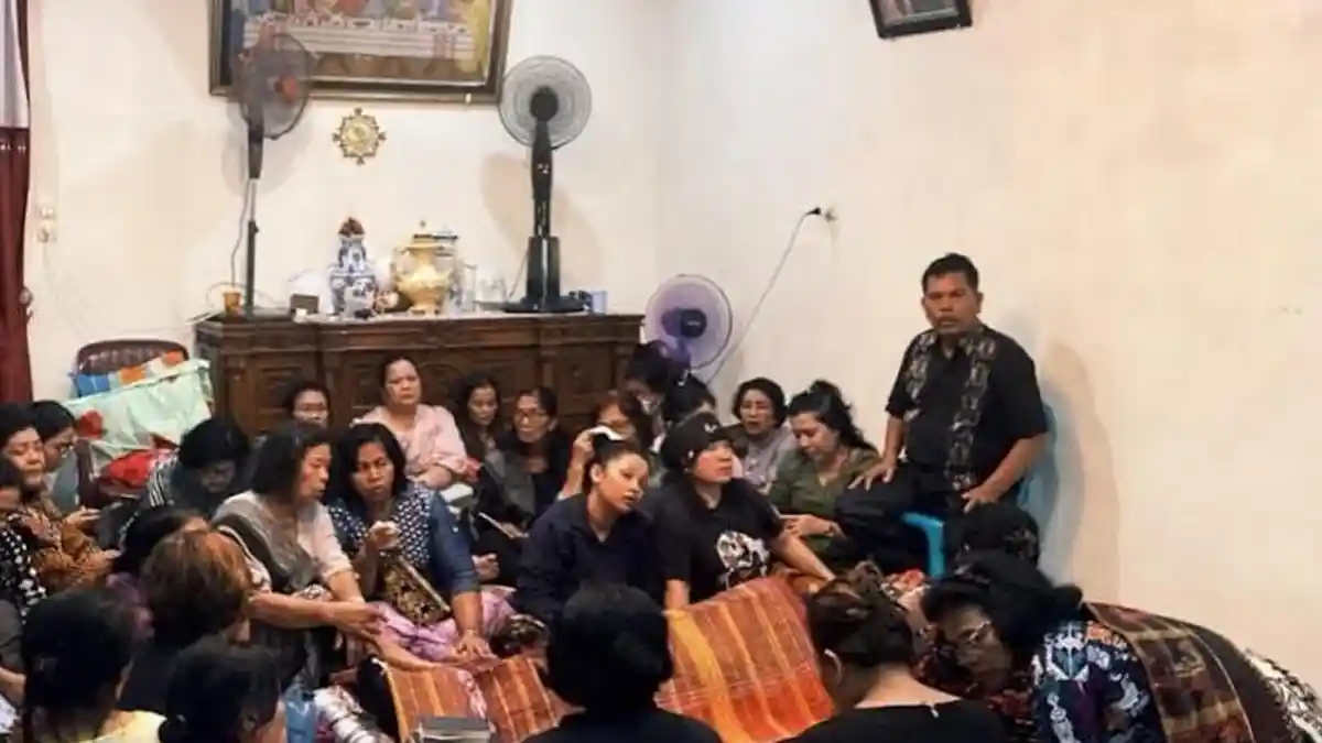 Ayu Pasaribu Syok setelah Jenazah Sang Tunangan Tiba di Rumah Duka Jelang Pernikahan di Siantar