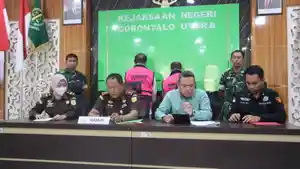 Suasana-konferensi-pers-di-Kejaksaan-Negeri-Gorontalo-Utara.jpg