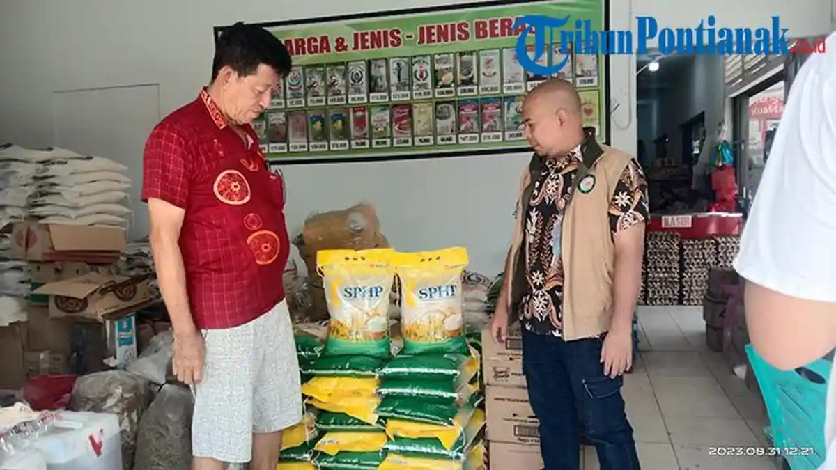 Harga Beras Naik Bulog Putussibau Bantu Suplai Beras Harga Murah