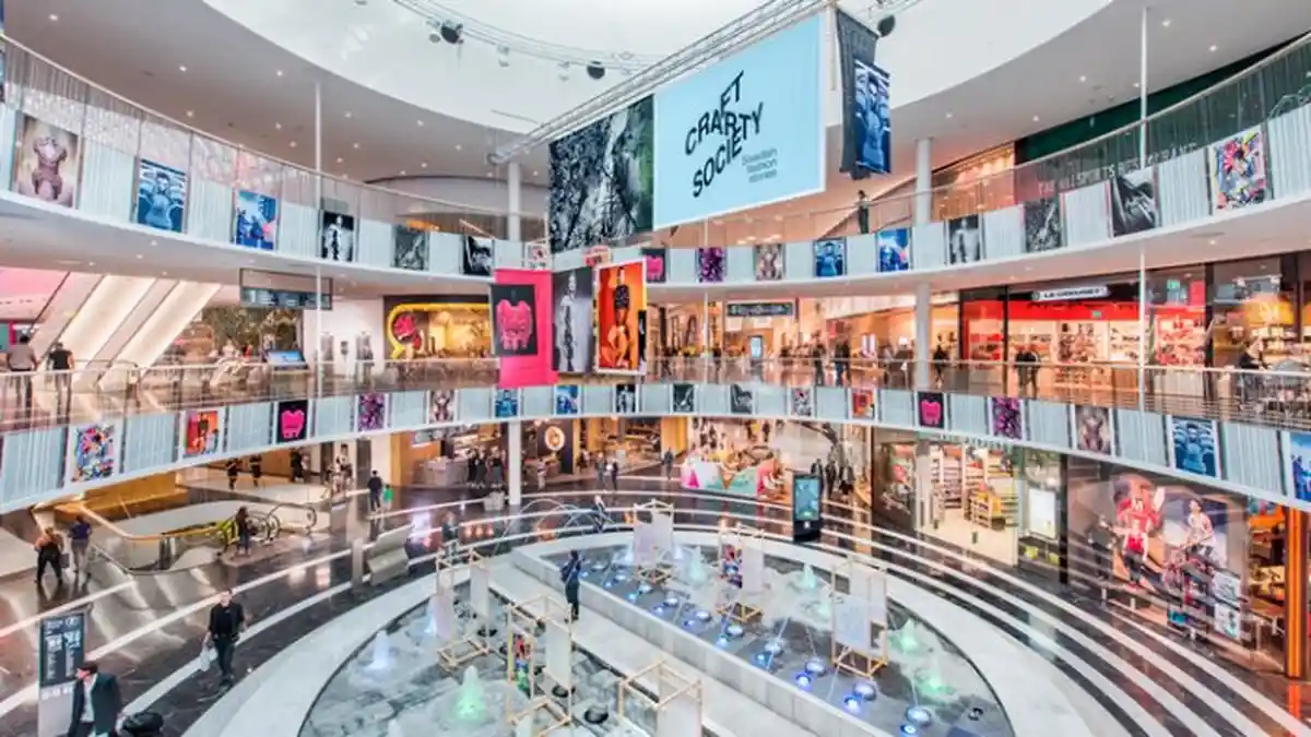 Tips Menghemat Pengeluaran saat Libur Natal dan Tahun Baru