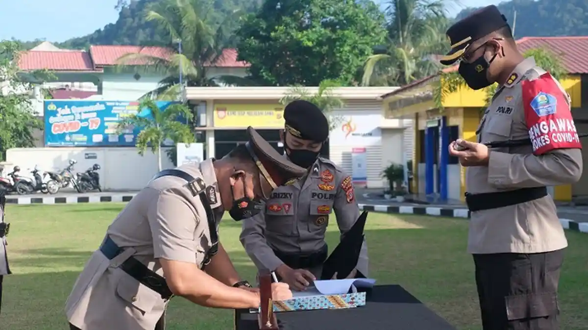 Kapolres Aceh Selatan Pimpin Sertijab Kabag Logistik dan Dua Kapolsek