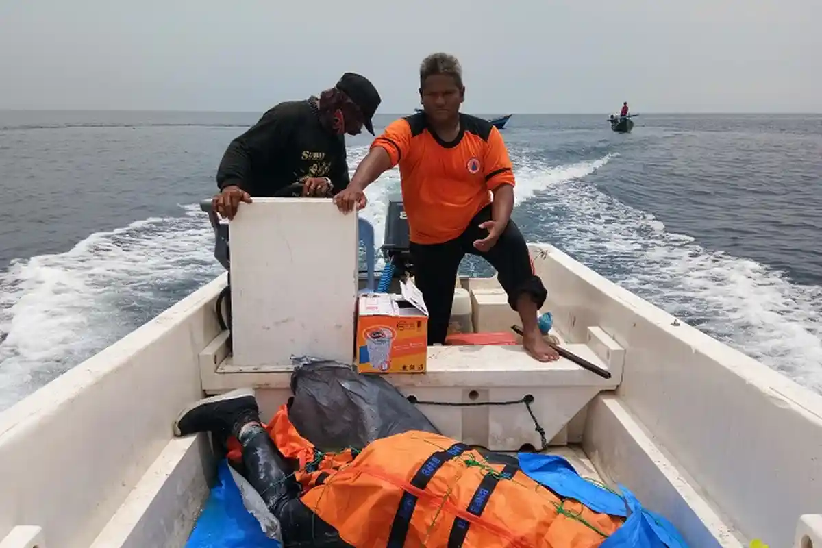 Mayat Mengapung di Laut Aceh Singkil, Ternyata Pegawai PLN, Begini Proses Evakuasinya