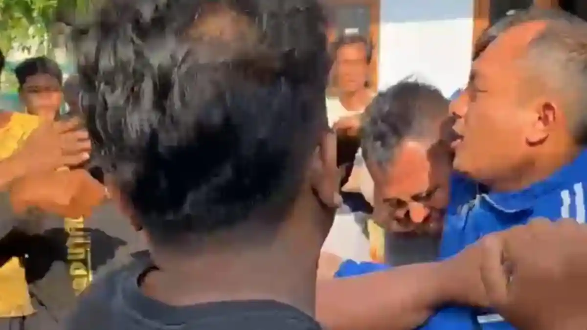 Jatuh dari Motor, Jambret Kalung Nenek di Probolinggo Dihajar Massa