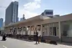 Wajah Baru Halte TransJakarta Glodok