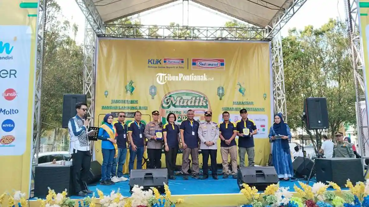 Indomaret Gelar Mudik Bareng 2025, 400 Peserta Berangkat dari Pontianak ke Surabaya