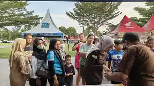 Kejari-bateng-di-tengah-masyarakat.jpg