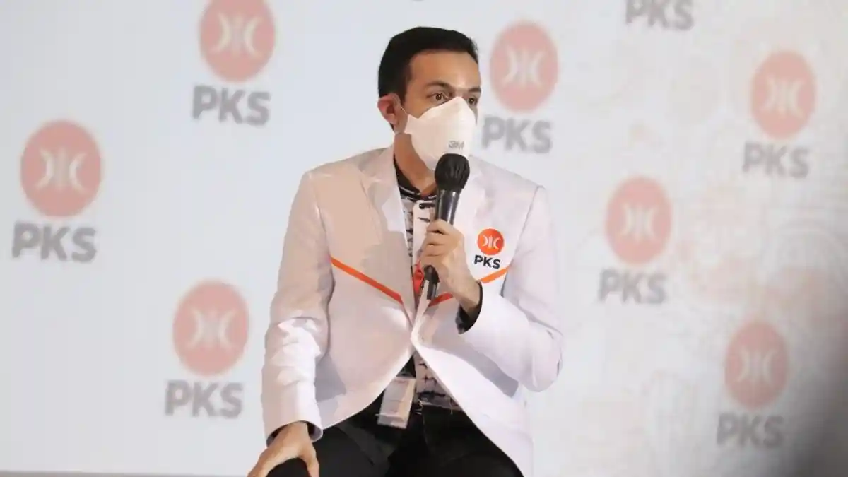 Gamal Albinsaid Merapat ke PKS, Jadi Ketua DPP Bidang Kepemudaan
