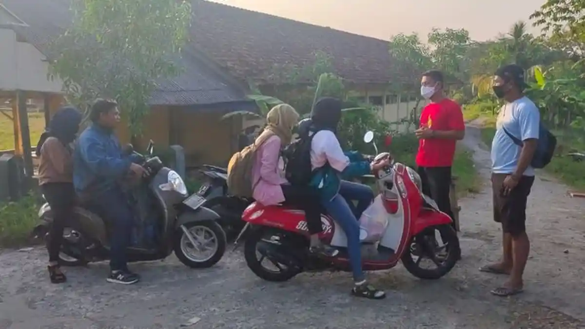 Petugas Wisata Bukit Sanghyang Dora di Majalengka Bubarkan Warga yang Berkunjung, Kades Kecolongan