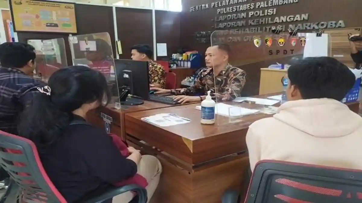 2 Motor Hilang di Kosan Palembang Dalam Satu Malam, 4 Pelaku Terekam CCTV