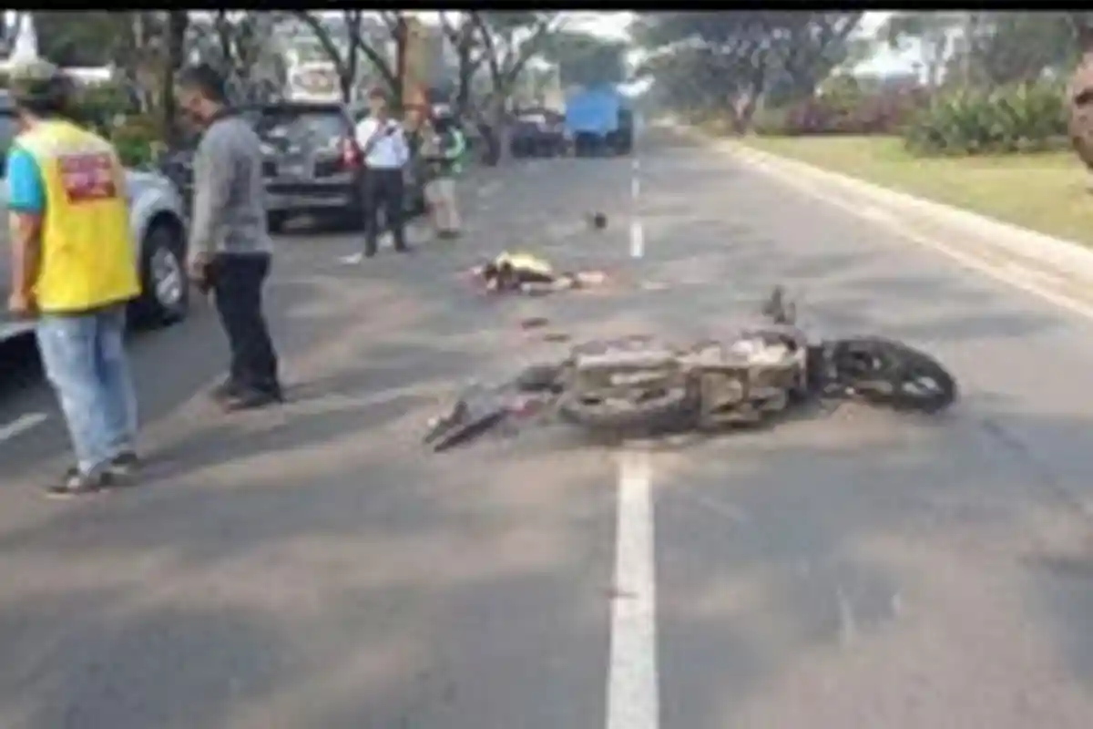 Pengendara Motor Tewas Diseruduk Truk di Boulevard BSD City