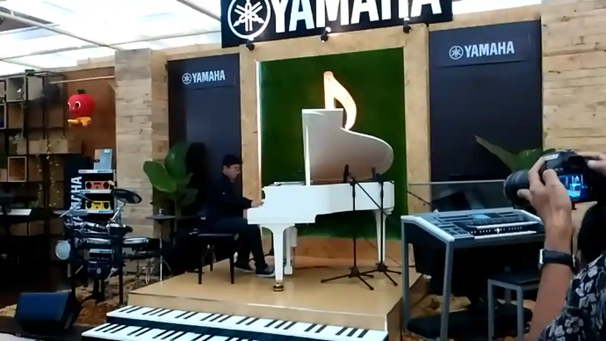 Profil Michael Abimanyu Si Jagoan Piano: Sehati dengan Mozart, Kuasai Tiga Bahasa