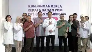 Badan-POM-RI-Kunjungi-Fasilitas-Produksi-Combiphar.jpg