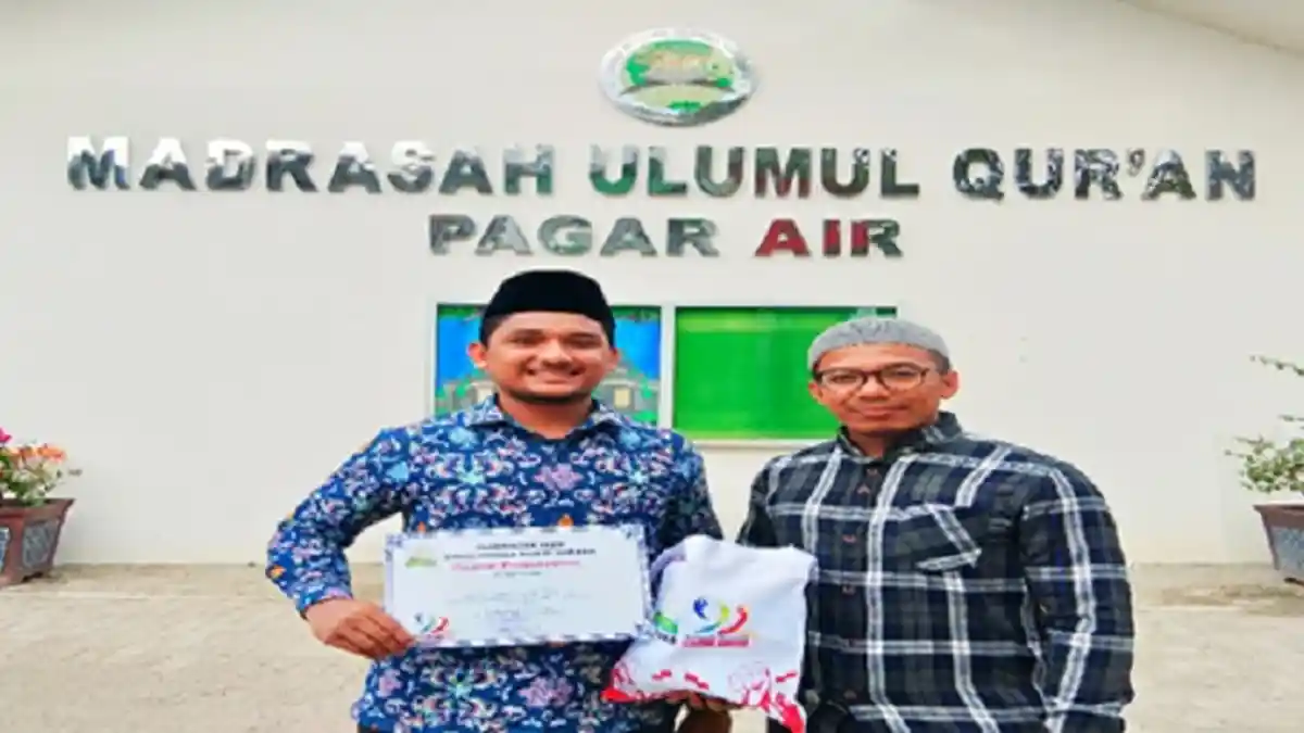 Teuku M Syuhada, Santri Dayah MUQ Pagar Air Terima Penghargaan Pemuda Berprestasi 2020